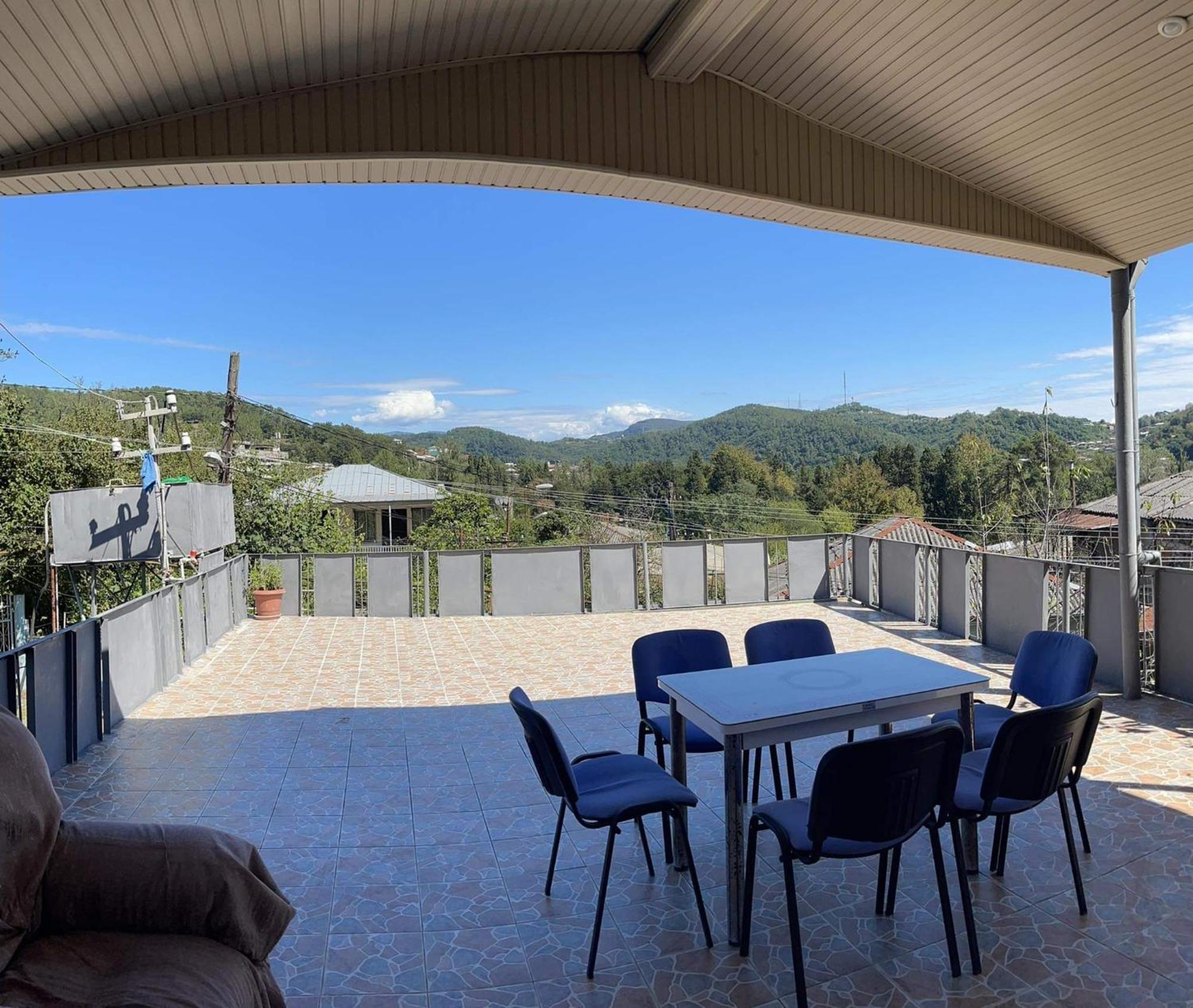 Belas House With Terrace Kutaisi Quarto foto